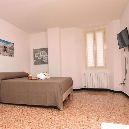 Amazing Apartment In Albenga With Wifi Exteriör bild