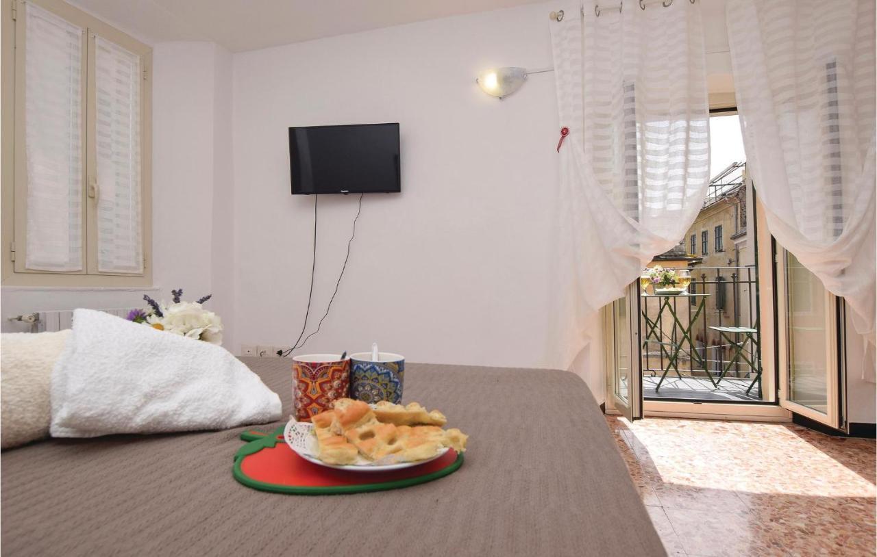 Amazing Apartment In Albenga With Wifi Exteriör bild